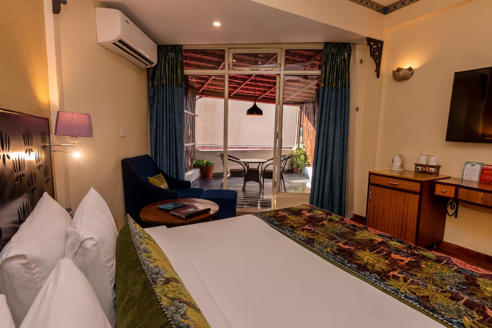 Ganga Kinare- A Riverside Boutique Resort, Rishikesh Bagian luar foto