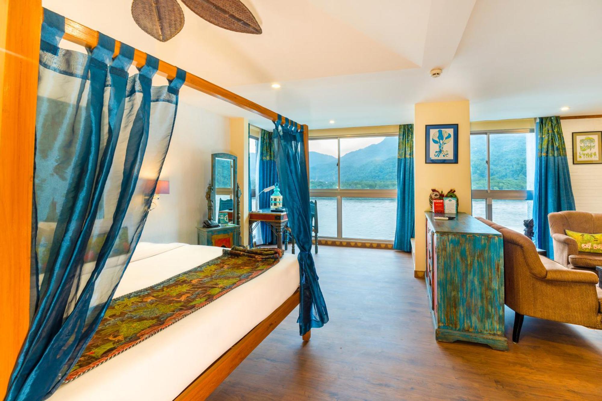 Ganga Kinare- A Riverside Boutique Resort, Rishikesh Bagian luar foto