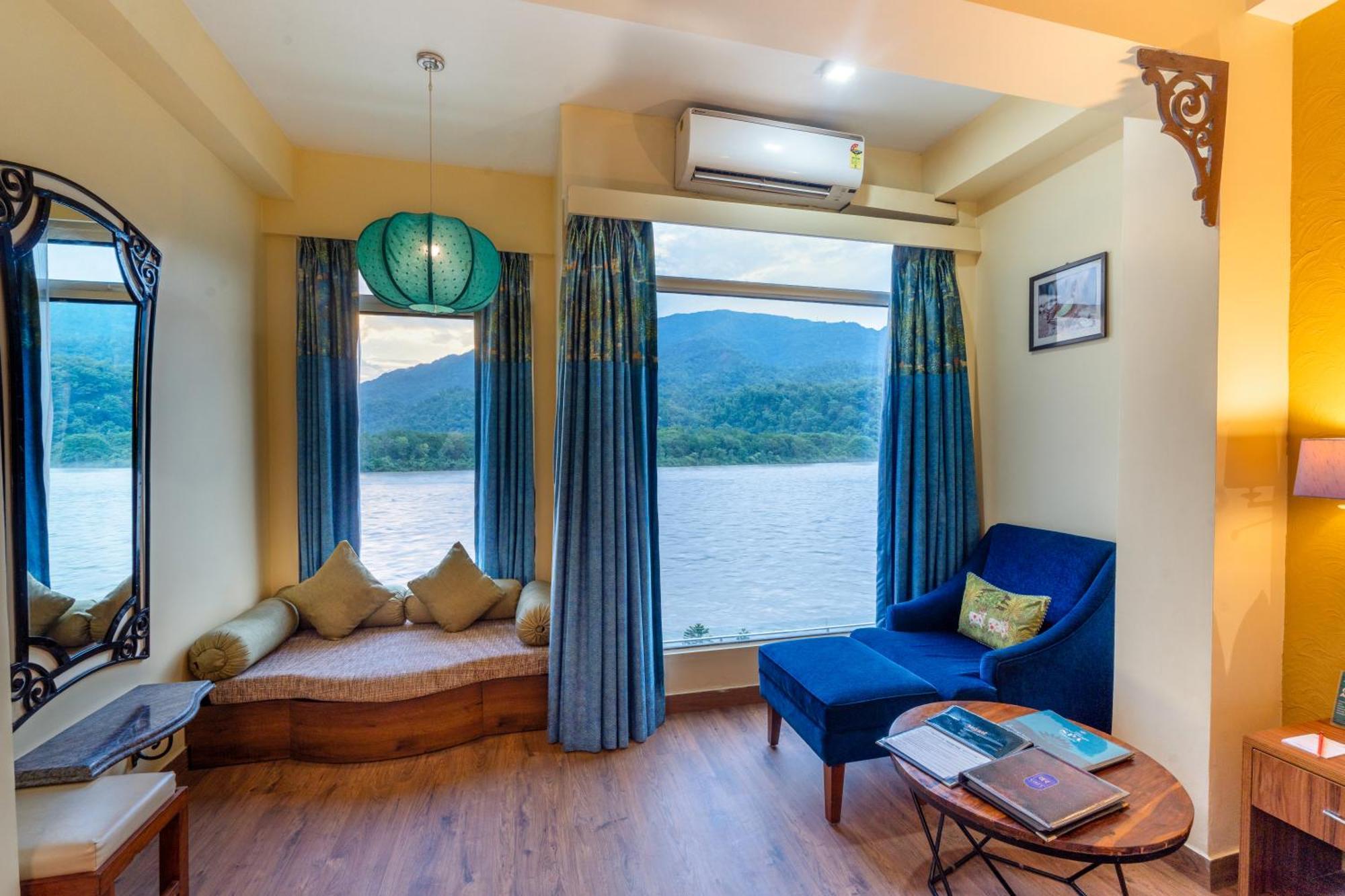 Ganga Kinare- A Riverside Boutique Resort, Rishikesh Bagian luar foto