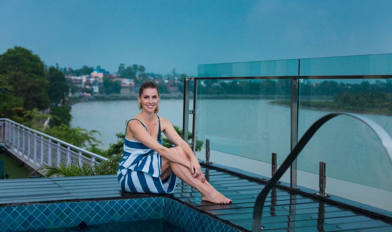 Ganga Kinare- A Riverside Boutique Resort, Rishikesh Bagian luar foto